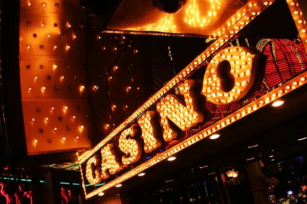 Free spins bonus round with loaded train